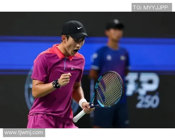 成都网球队灵活性变革引发热议助力网球运动新发展