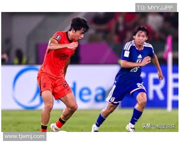 国足对阵卡塔尔黄健翔解说激情四溢引发球迷热议与期待