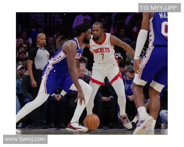 火箭队与76人队的激烈对决回顾及精彩瞬间分析 火箭队与76人队的激烈对决回顾及精彩瞬间分析