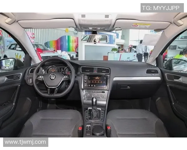 现代215与电脑板的全面对比分析与使用体验分享 现代215与电脑板的全面对比分析与使用体验分享