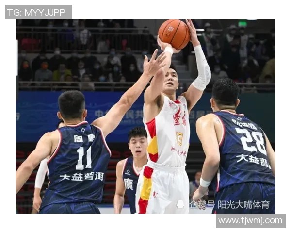 辽宁男篮迎战重庆全运会对决展现青春风采与竞技激情 辽宁男篮迎战重庆全运会对决展现青春风采与竞技激情