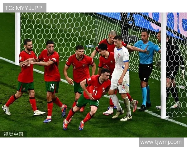 2016年欧洲杯决赛回顾葡萄牙战胜法国的精彩瞬间与历史意义 2016年欧洲杯决赛回顾葡萄牙战胜法国的精彩瞬间与历史意义